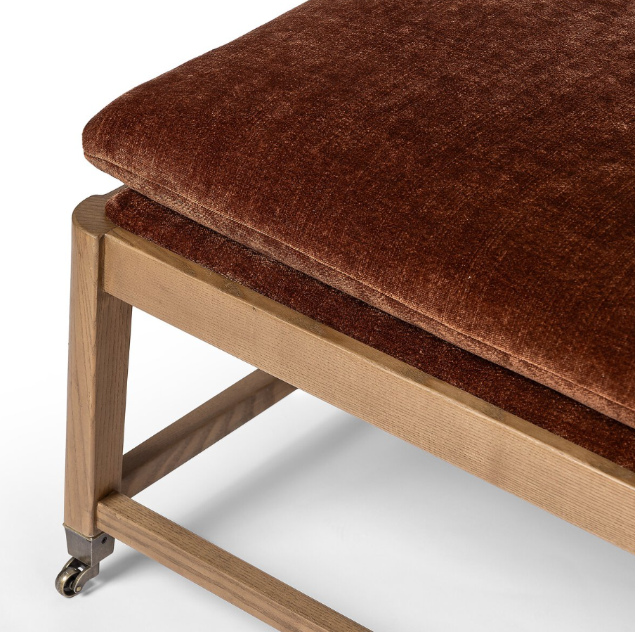 Banc d'appoint Eleanor d'Amber Lewis x Four Hands