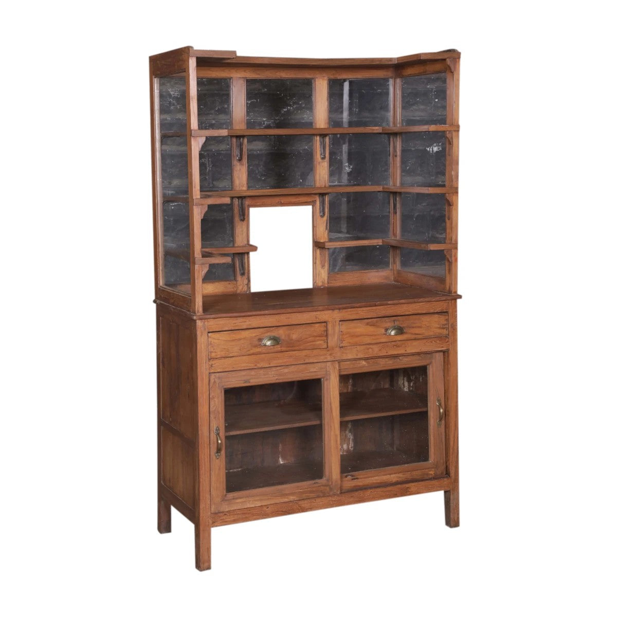 Armoire artisanale avec verre