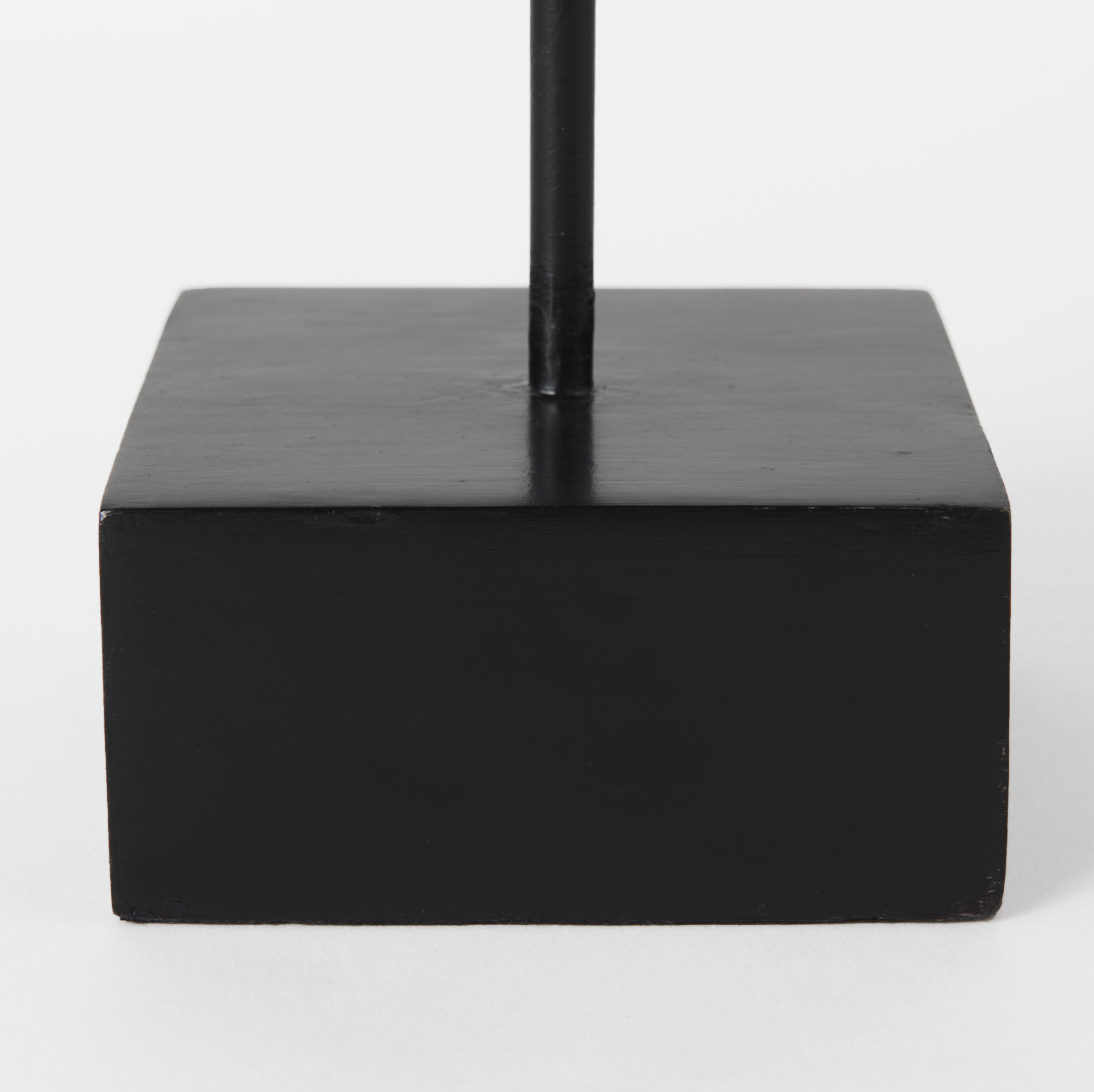 Sculpture de main libre suspendue