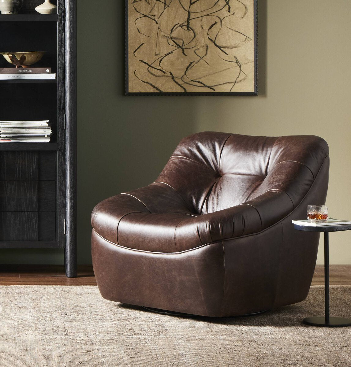 Chaise pivotante en cuir Farley