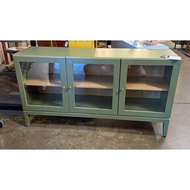 Buffet en bois vert