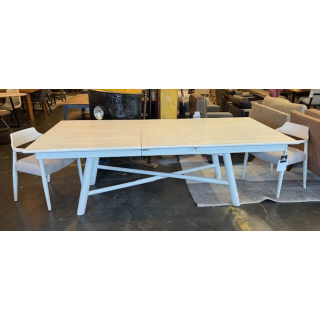 Table blanche avec rallonge