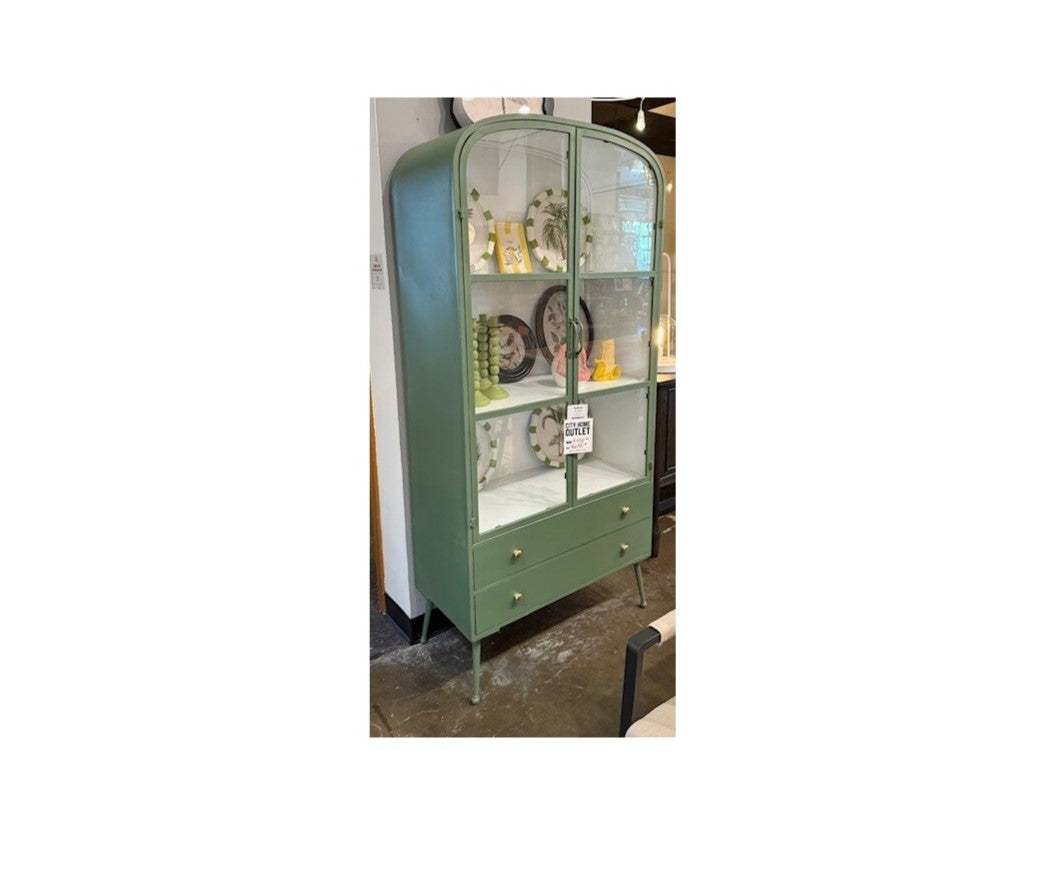 Armoire en métal vert