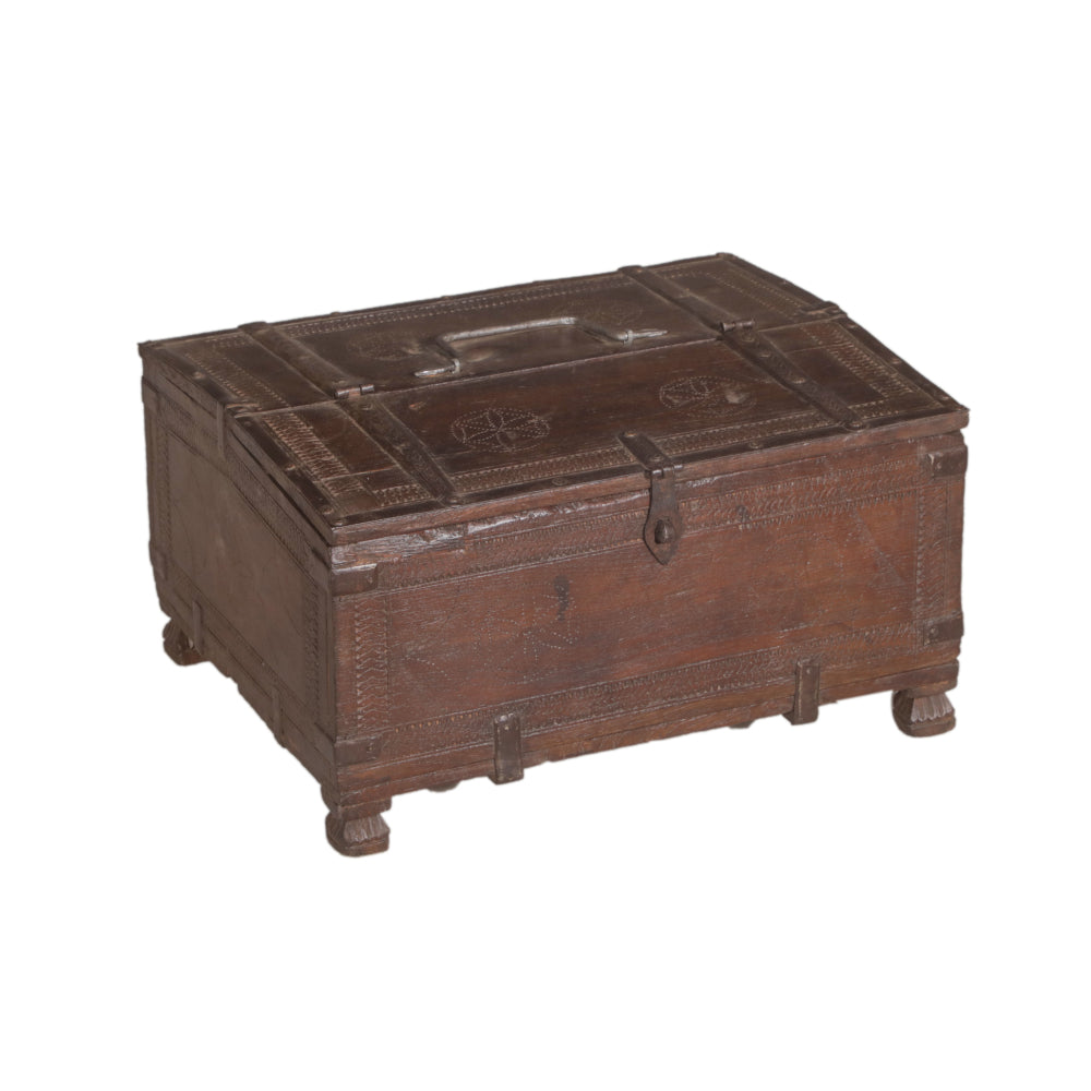 Coffre en bois de teck fabriqué à la main