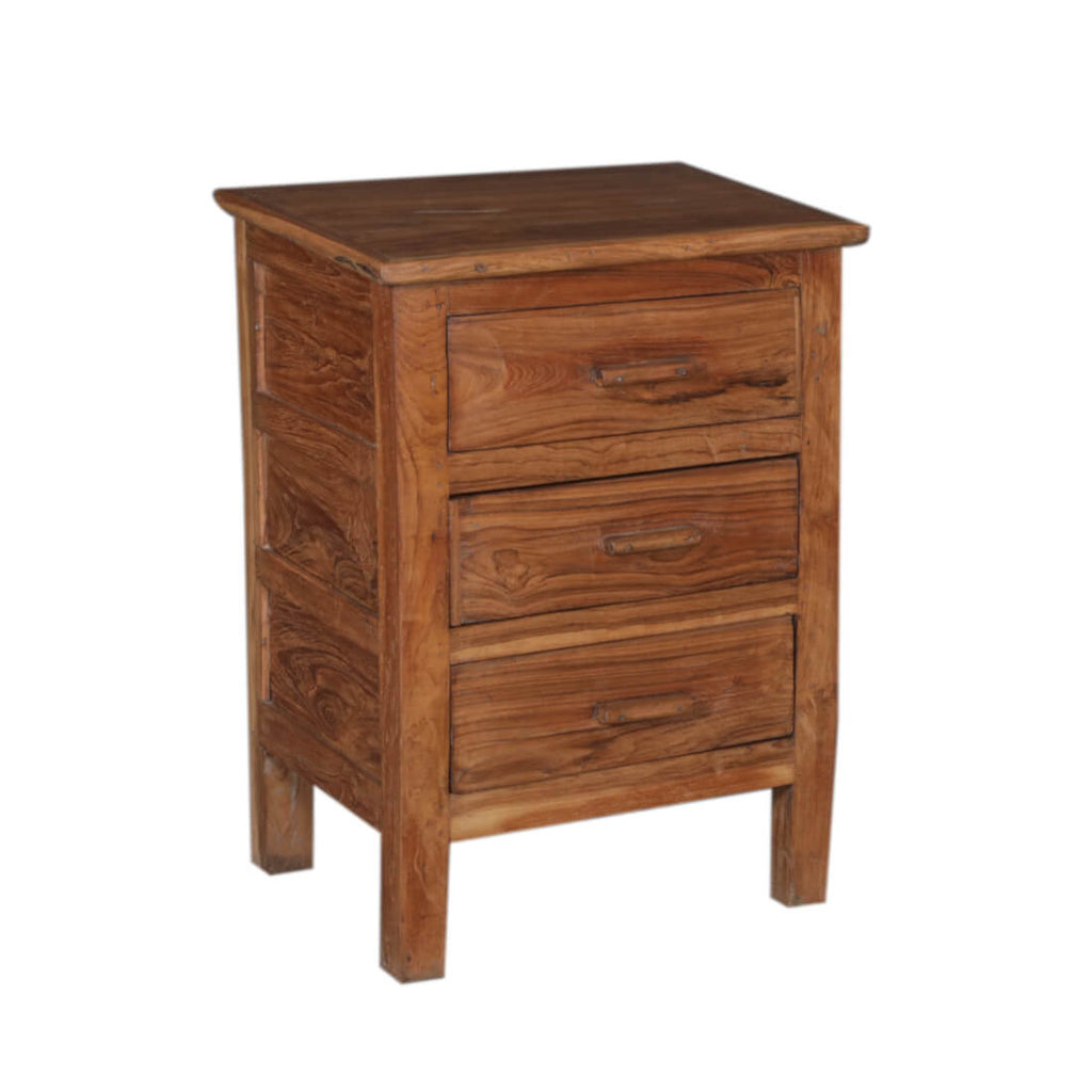 Table de chevet faite à la main