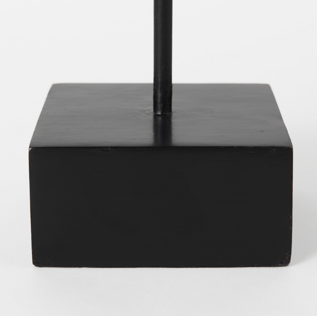 Sculpture de main libre suspendue